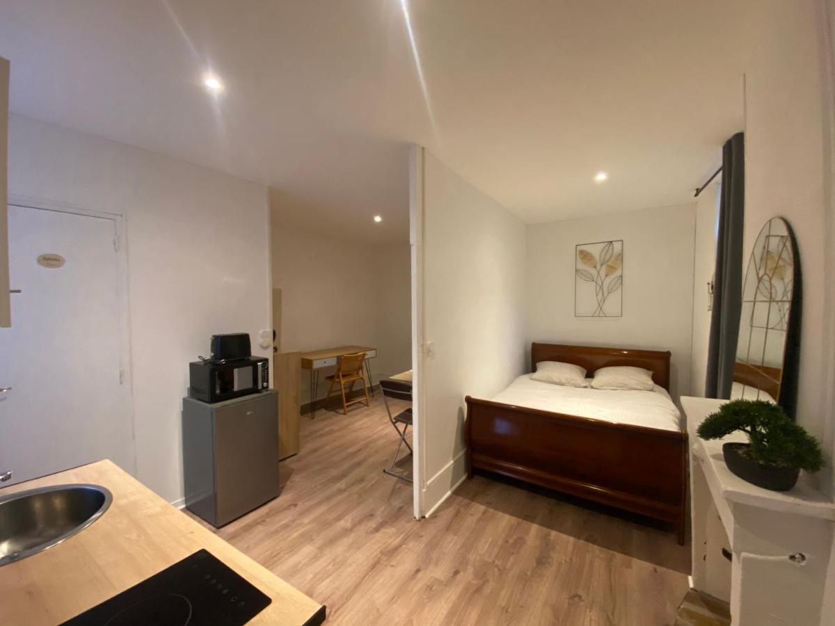 Le Puits Du Bourg Apartment Nevers Exterior photo